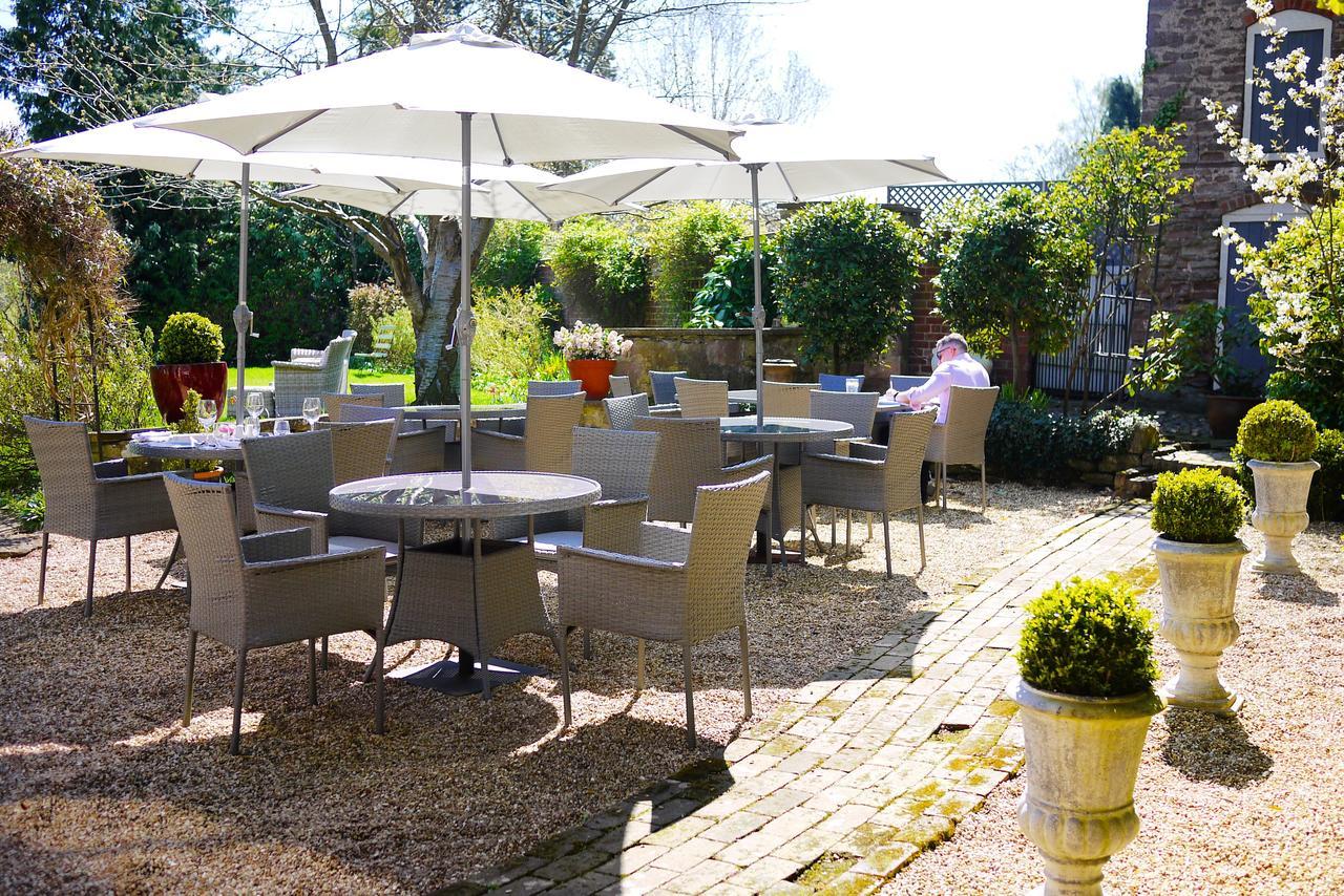 Glewstone Court Country House Hotel Ross-on-Wye Exteriör bild